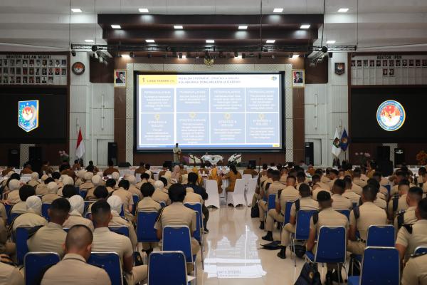 Nusron Wahid Paparkan Strategi Reforma Agraria di Hadapan Kepala Daerah Baru