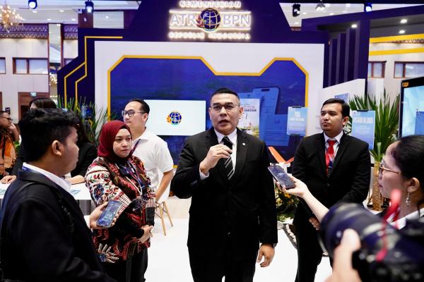 Wamen Ossy Sebut ICI 2025 sebagai Wadah Strategis Bangun Kepercayaan Investor As...