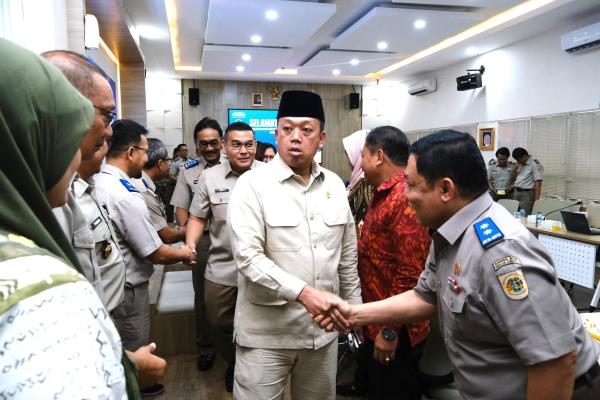 Kunjungan ke Kantor Kementerian ATR/BPN di Jl. Agus Salim, Menteri Nusron Tekank...