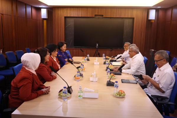 Perempuan Pelopor Indonesia Bersinar: Bersih Narkoba Menuju Indonesia Emas 2045