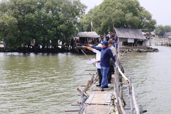Menteri Nusron Ungkap Tidak Tebang Pilih dalam Pembatalan Sertipikat disekitar P...