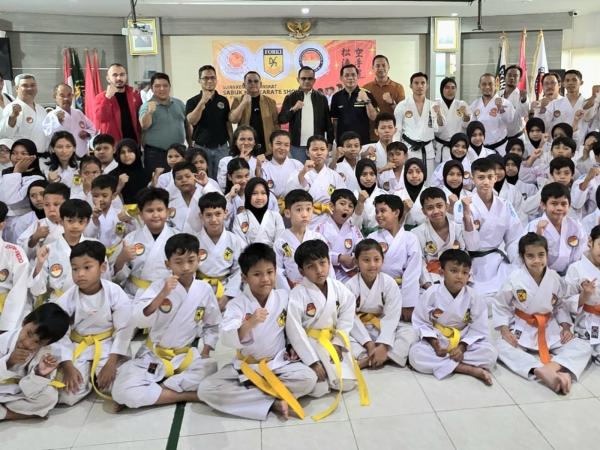 Asnaedi Ajak Karateka Shokaido Jadi Generasi Tangguh dan Anti Tawuran